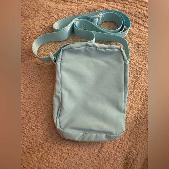 New Jordan Blue Crossbody Bag Sleek Design with yellow trim Crossbody - Picture 3 of 6